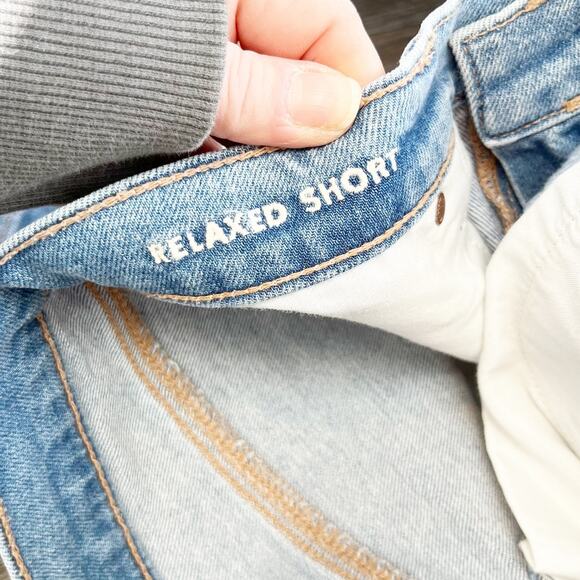 American Eagle High Rise Relaxed Denim Shorts Blue 8 - Picture 2 of 5